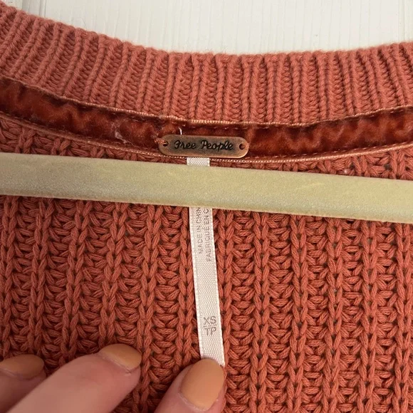 Free People Sweater - Picture 3 of 3